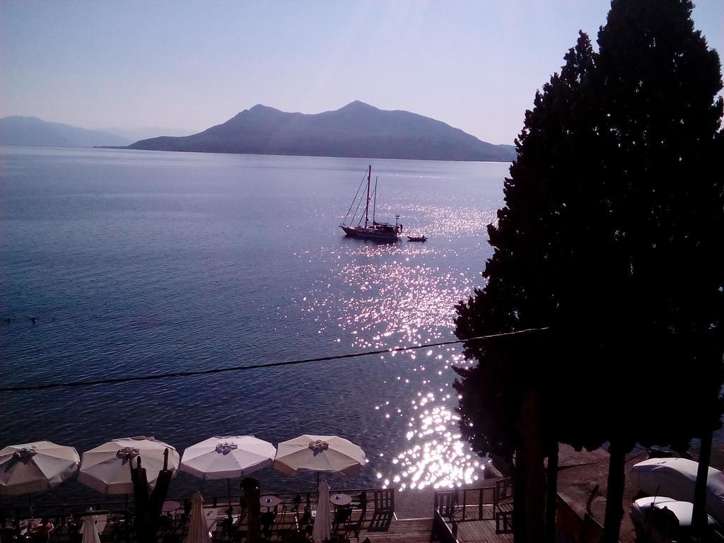 Hotel Romantica Loutra Edipsou  Exterior photo