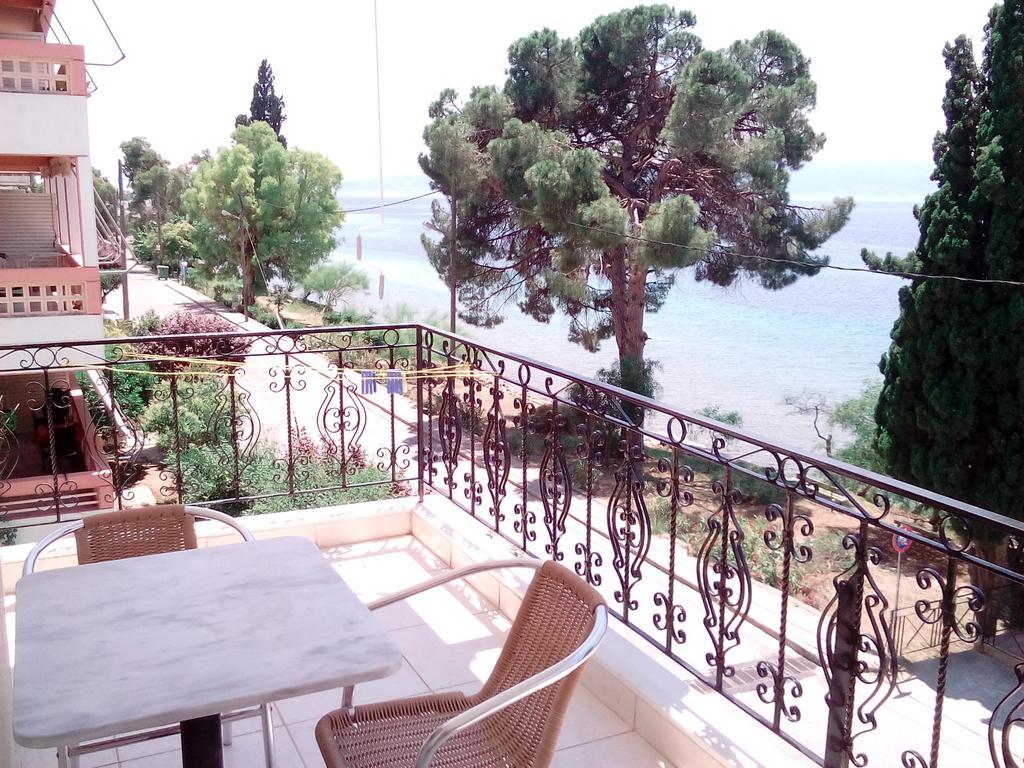 Hotel Romantica Loutra Edipsou  Exterior photo